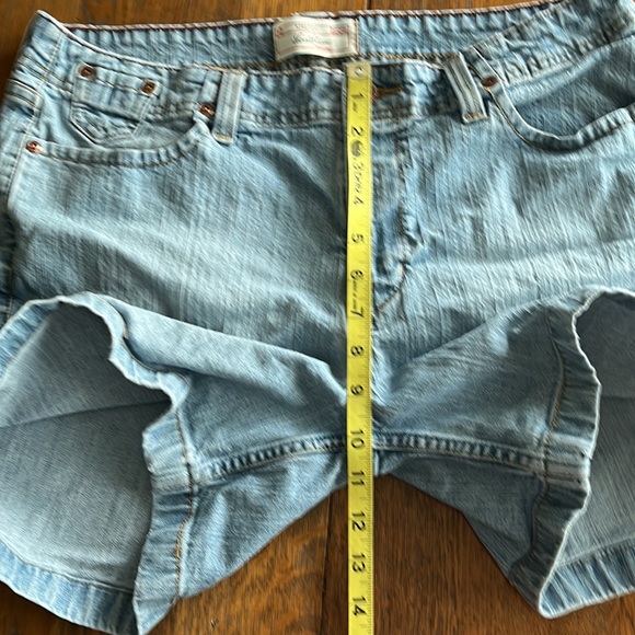 Levi Strauss Signature Jean Shorts light wash size misses 14 - Picture 8 of 11